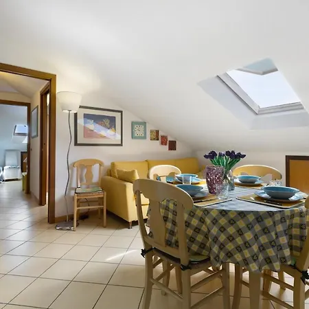 Mansarda Di Ponente * Καόρλε